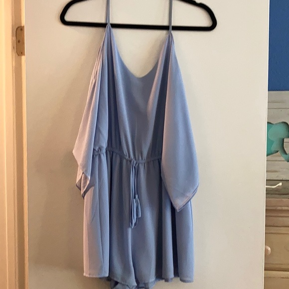 Spring romper - Picture 1 of 3